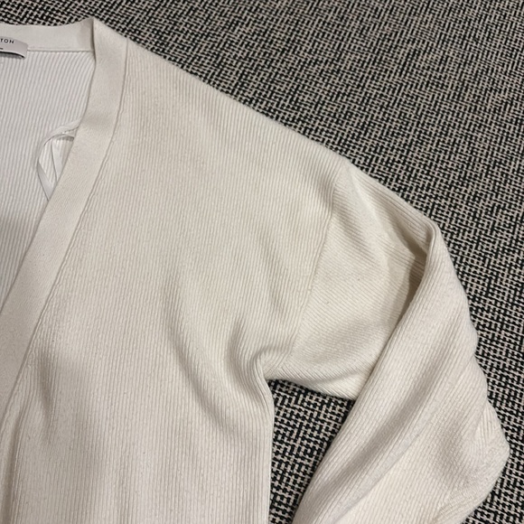 Babaton Aritzia white summer cardigan - Picture 3 of 7